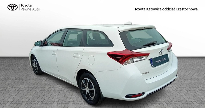 Toyota Auris cena 49900 przebieg: 138935, rok produkcji 2017 z Pasym małe 211